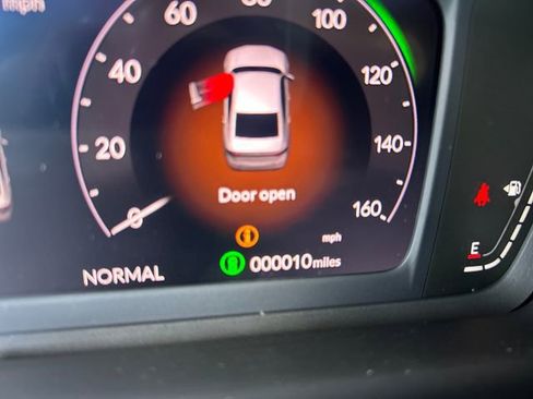 Used 2025 Honda Accord Touring image 16