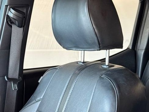 Used 2021 Toyota Tacoma TRD Sport w/ Technology Package RWD image 11