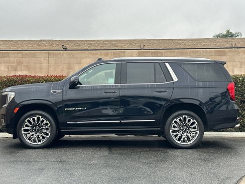 Used 2023 GMC Yukon Denali Ultimate image 7