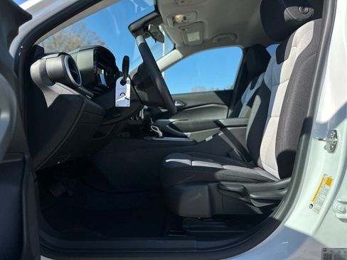 New 2026 Chevrolet Trax LS w/ LS Convenience Package image 17