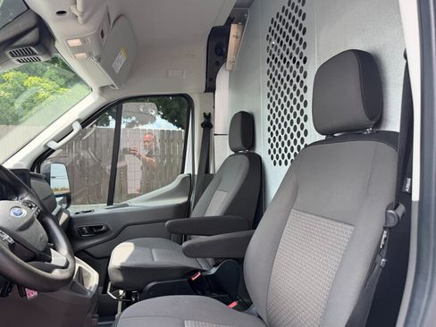 Used 2023 Ford Transit 350 Medium Roof RWD image 19