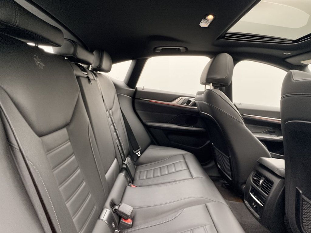 Used 2023 BMW i4 eDrive40 w/ Premium Package RWD image 29