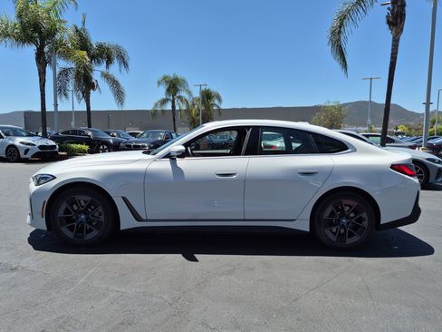 Used 2023 BMW i4 eDrive40 w/ Premium Package RWD image 7
