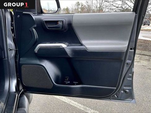 Certified 2022 Toyota Tacoma SR5 image 22
