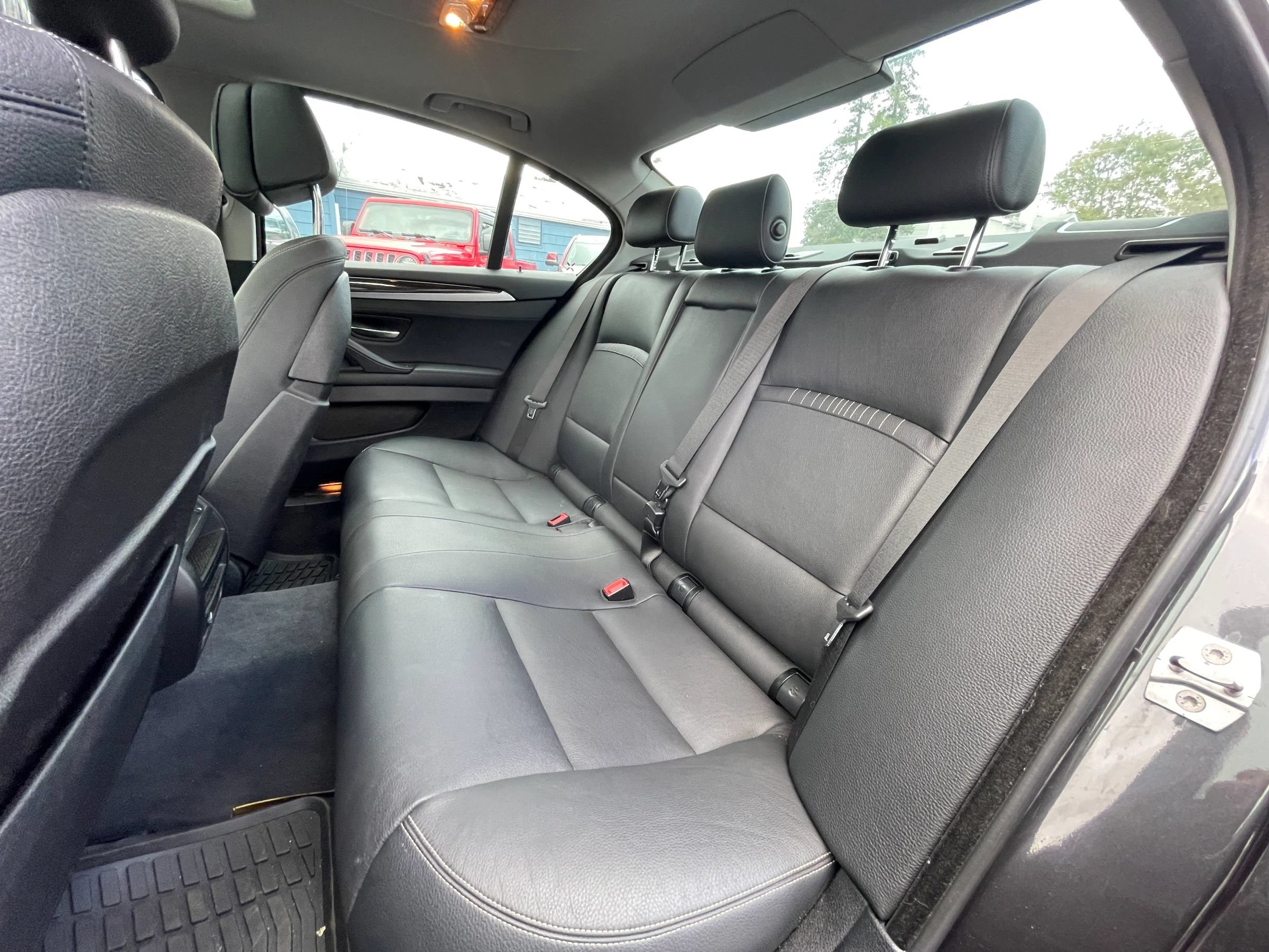 Used 2014 BMW 535i xDrive Sedan AWD/4WD image 22