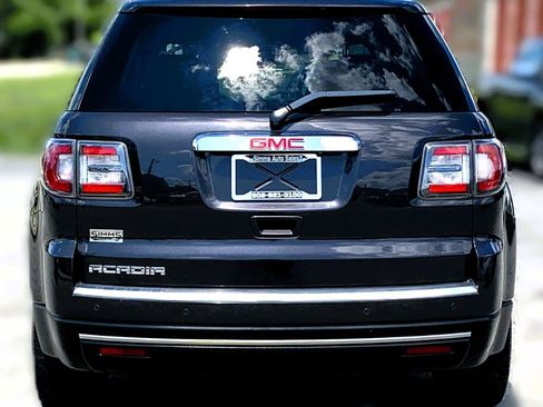 Used 2013 GMC Acadia SLT FWD image 4