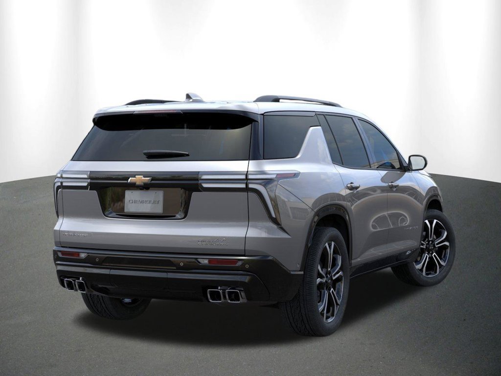New 2027 Chevrolet Traverse High Country w/ LPO, Floor Liner Package FWD image 5