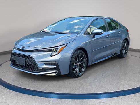 Certified 2025 Toyota Corolla SE w/ SE Premium Package FWD image 1