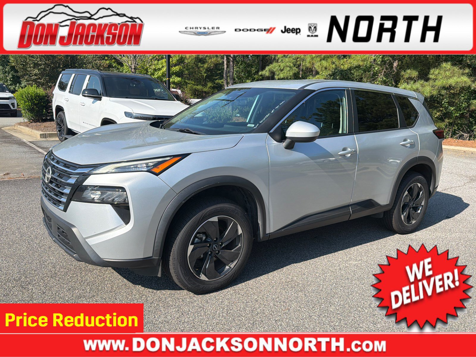 Used 2024 Nissan Rogue SV AWD/4WD image 1