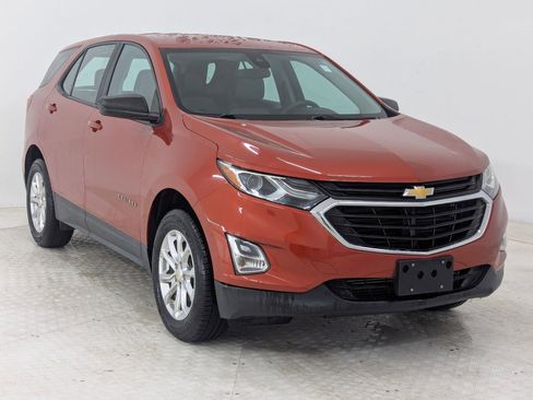 Used 2020 Chevrolet Equinox LS image 7