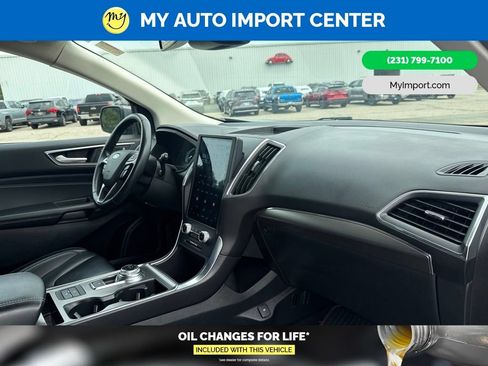 Used 2022 Ford Edge Titanium AWD/4WD image 32