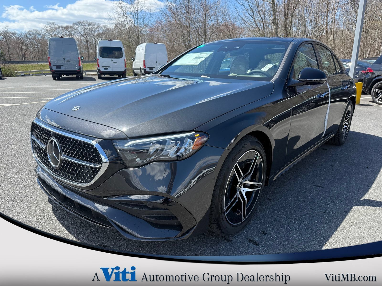 New 2026 Mercedes-Benz E 450 4MATIC Sedan image 4