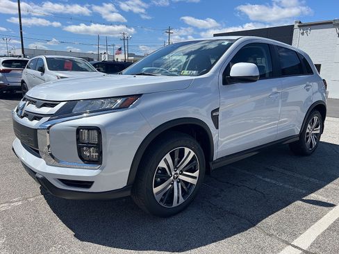 New 2025 Mitsubishi Outlander Sport ES image 4