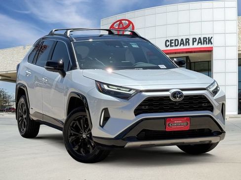 Used 2025 Toyota RAV4 XSE w/ Advanced Technology Package AWD/4WD image 1