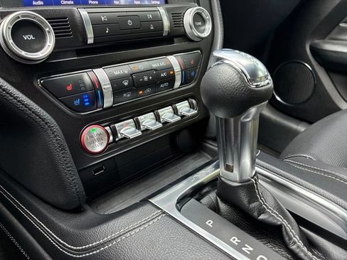Used 2022 Ford Mustang GT Premium w/ Equipment Group 401A RWD image 37
