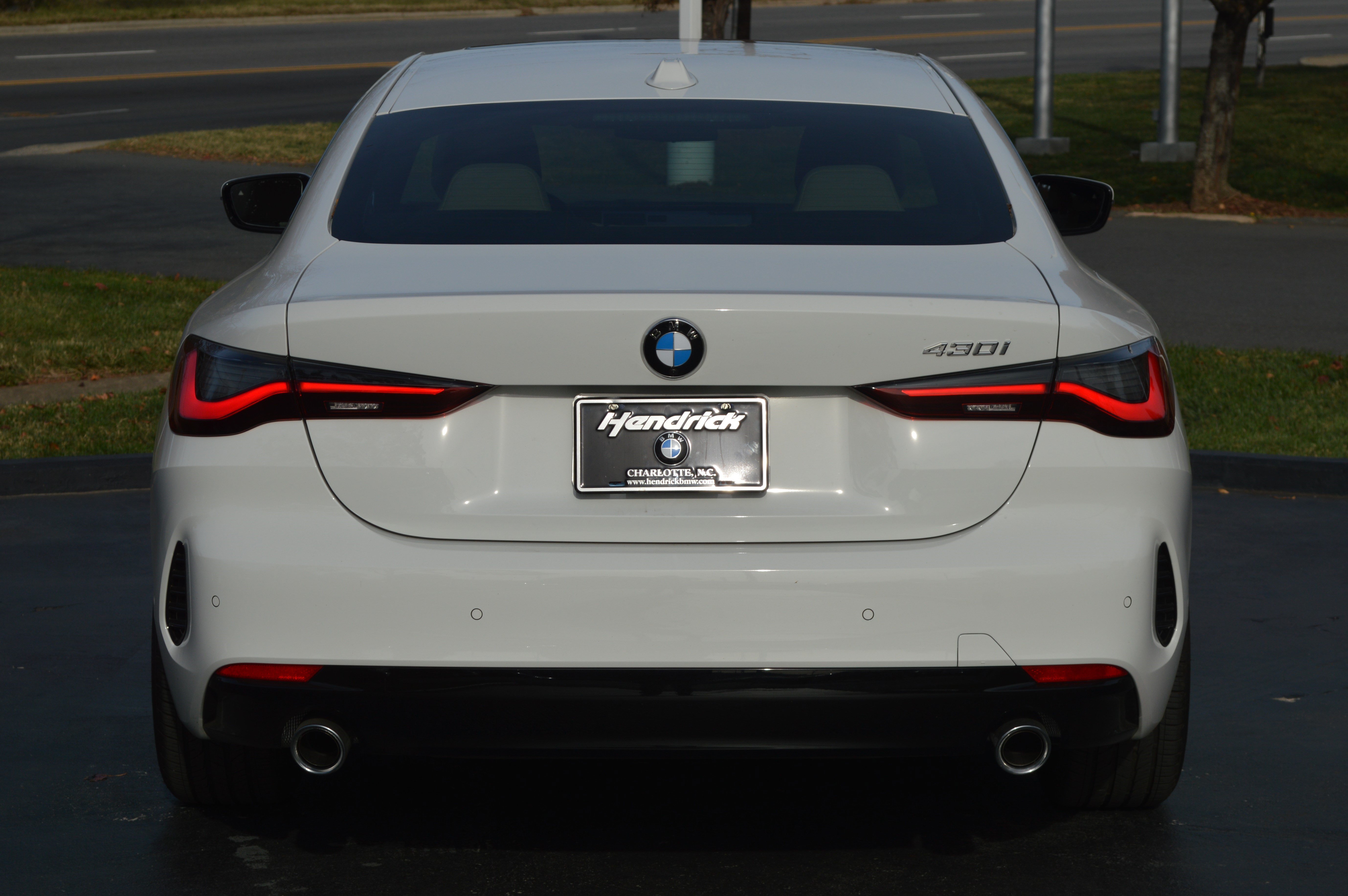 Used 2026 BMW 430i Coupe w/ Parking Assistance Package RWD image 10