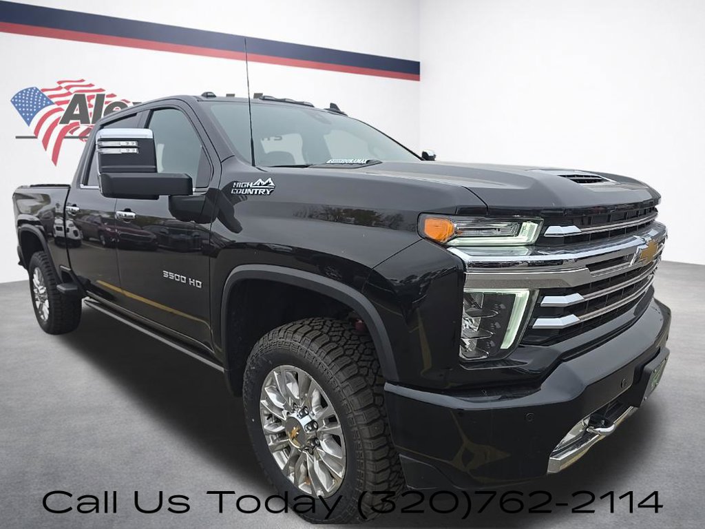 Used 2022 Chevrolet Silverado 3500 High Country w/ Safety Package II AWD/4WD image 3
