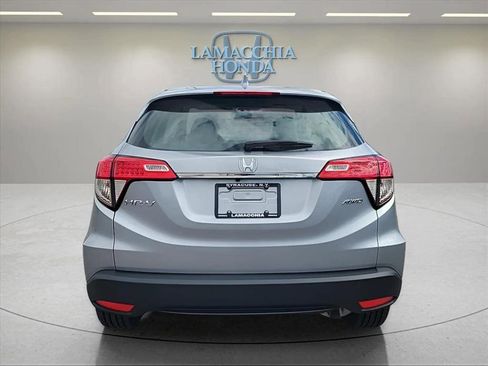Used 2022 Honda HR-V LX image 4