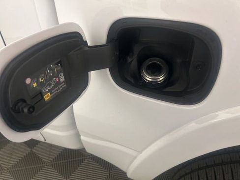 New 2026 RAM 1500 4x4 Crew Cab image 48