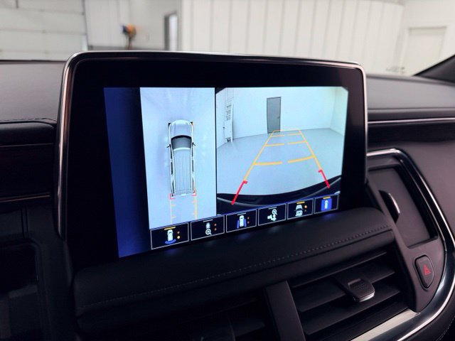 Used 2022 Chevrolet Tahoe LT w/ Luxury Package AWD/4WD image 13