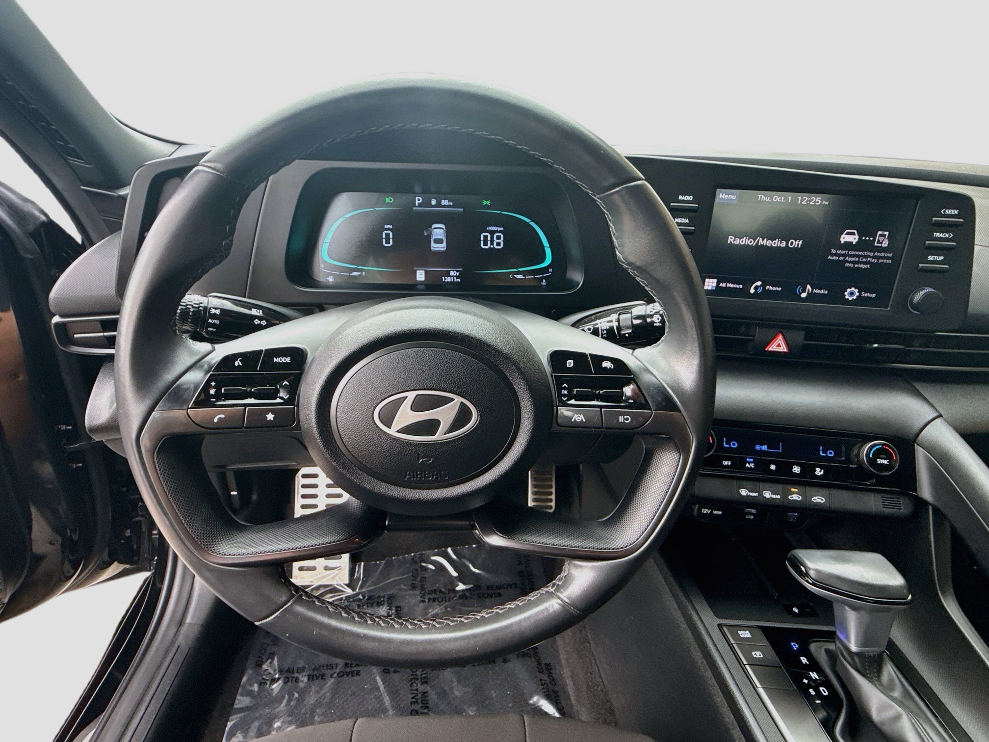Used 2025 Hyundai Elantra Sport FWD image 8