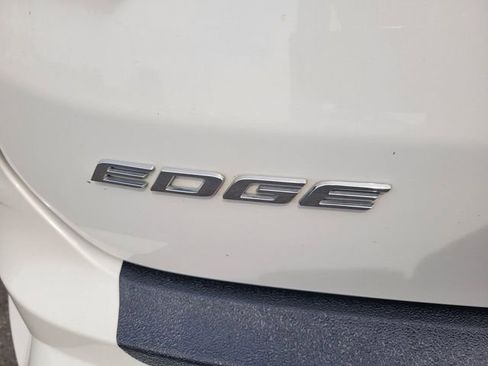 Certified 2020 Ford Edge Titanium w/ Equipment Group 301A image 10