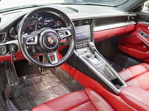 Used 2019 Porsche 911 Carrera image 15