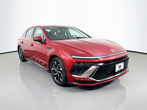 Used 2024 Hyundai Sonata SEL image 3