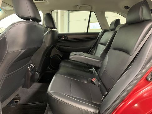 Used 2016 Subaru Outback 2.5i Limited image 19