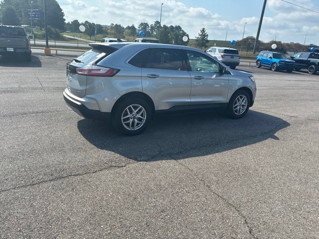 Used 2023 Ford Edge SEL w/ Convenience Package AWD/4WD image 38