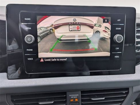 New 2026 Volkswagen Jetta SE image 19