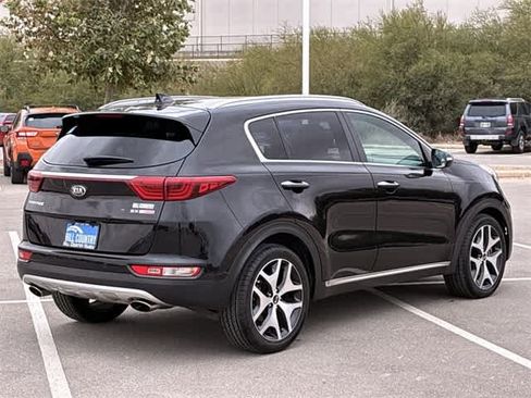 Used 2017 Kia Sportage SX image 6