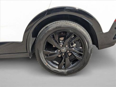 Used 2024 Buick Encore GX Sport Touring image 24