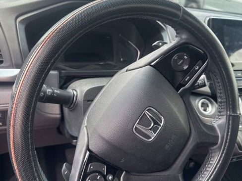 Used 2019 Honda Odyssey EX-L image 12