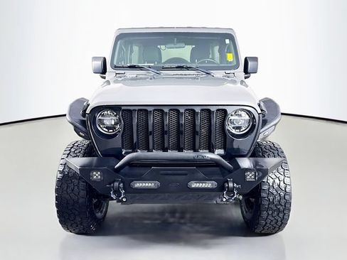 Used 2020 Jeep Wrangler Unlimited Sport AWD/4WD image 2