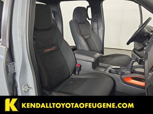 Used 2022 Nissan Frontier PRO-4X w/ Off-Road Protection Package image 23