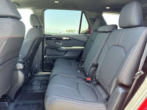 New 2026 Honda Pilot Sport image 25