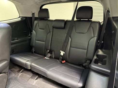 Used 2022 Kia Telluride SX w/ SX Prestige Package image 21