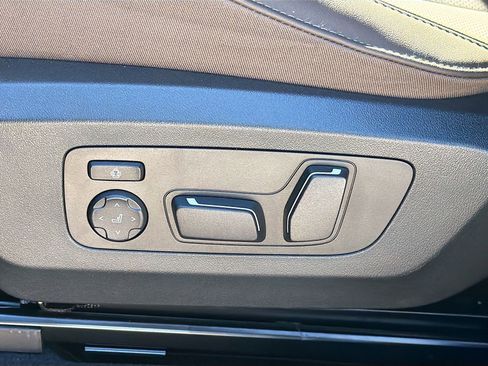 Used 2025 BMW X3 xDrive30i w/ Convenience Package image 26