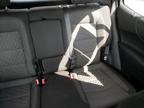 Used 2020 Chevrolet Equinox LT FWD image 14