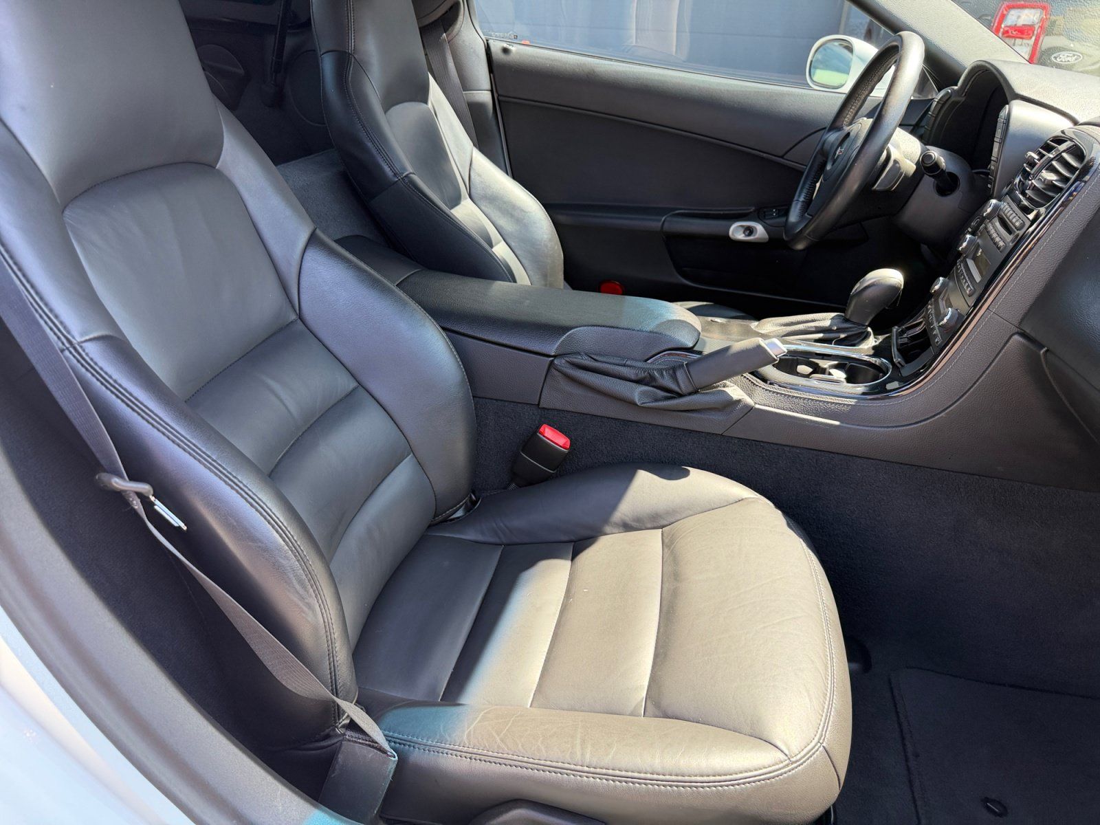 Used 2008 Chevrolet Corvette Coupe RWD image 30