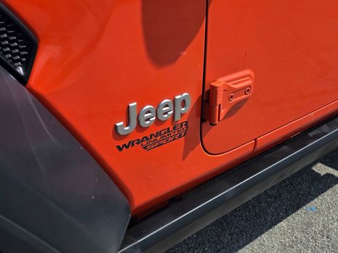 Used 2018 Jeep Wrangler Unlimited Sport S AWD/4WD image 12