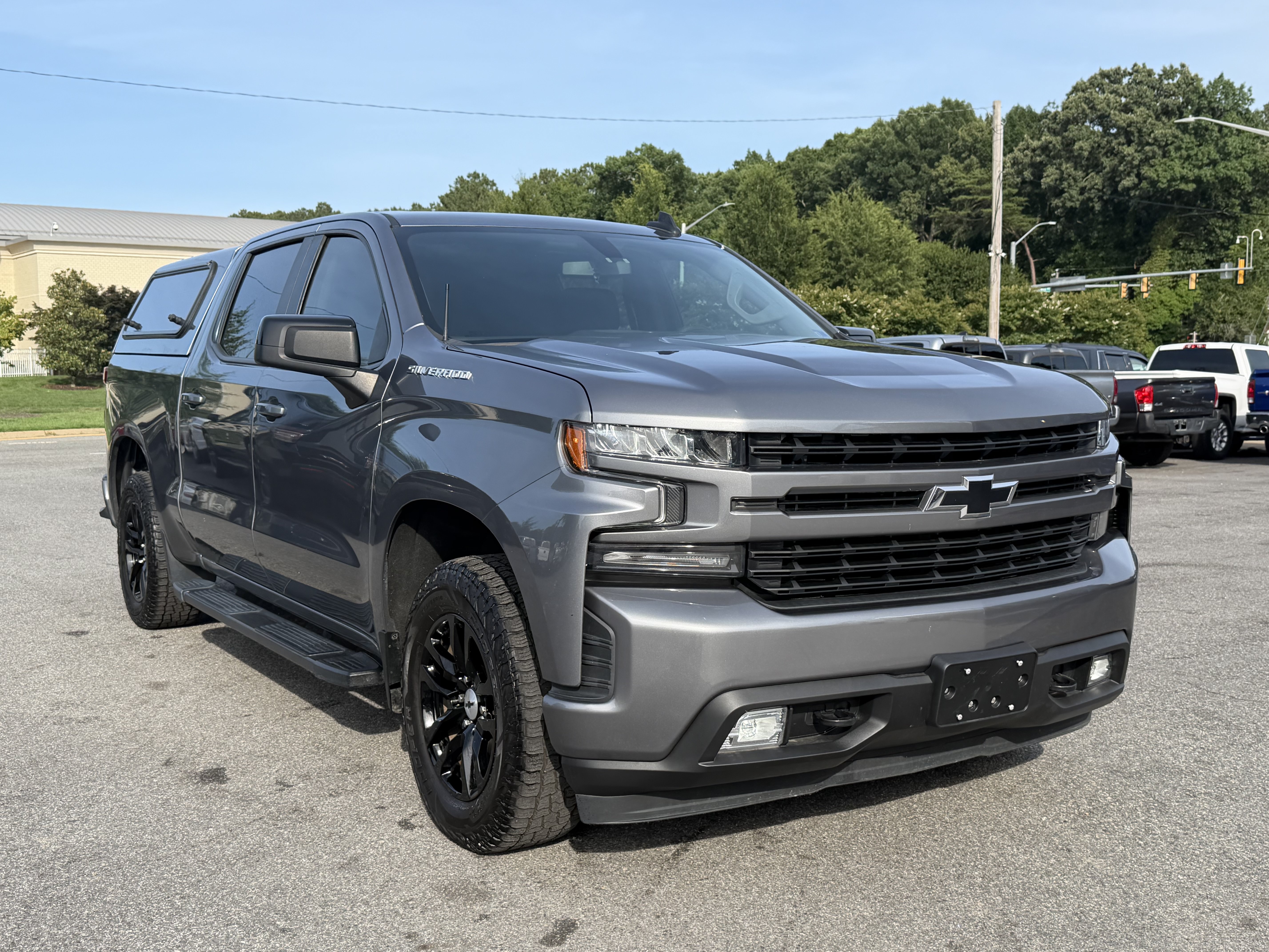 Used 2021 Chevrolet Silverado 1500 RST AWD/4WD image 3