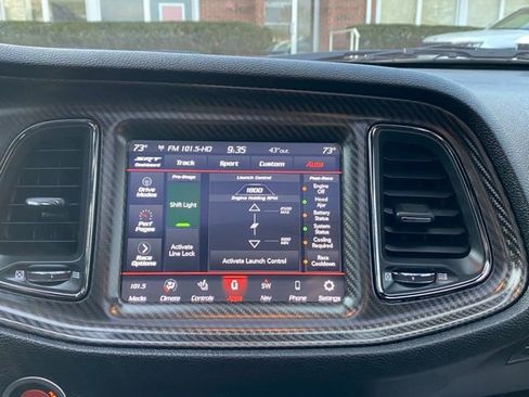 Used 2020 Dodge Challenger SRT Hellcat image 40