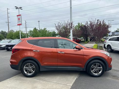 Used 2017 Hyundai Santa Fe Sport AWD/4WD image 6