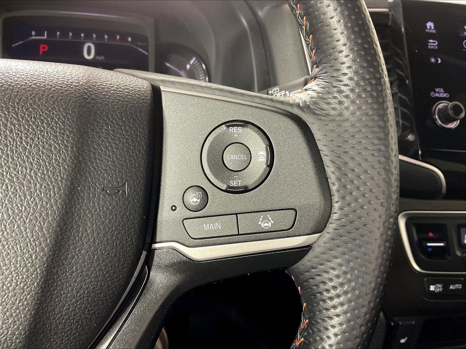 Used 2025 Honda Passport TrailSport image 12