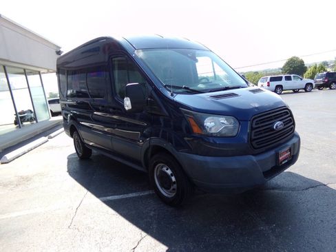 Used 2016 Ford Transit 250 130 Medium Roof RWD image 46