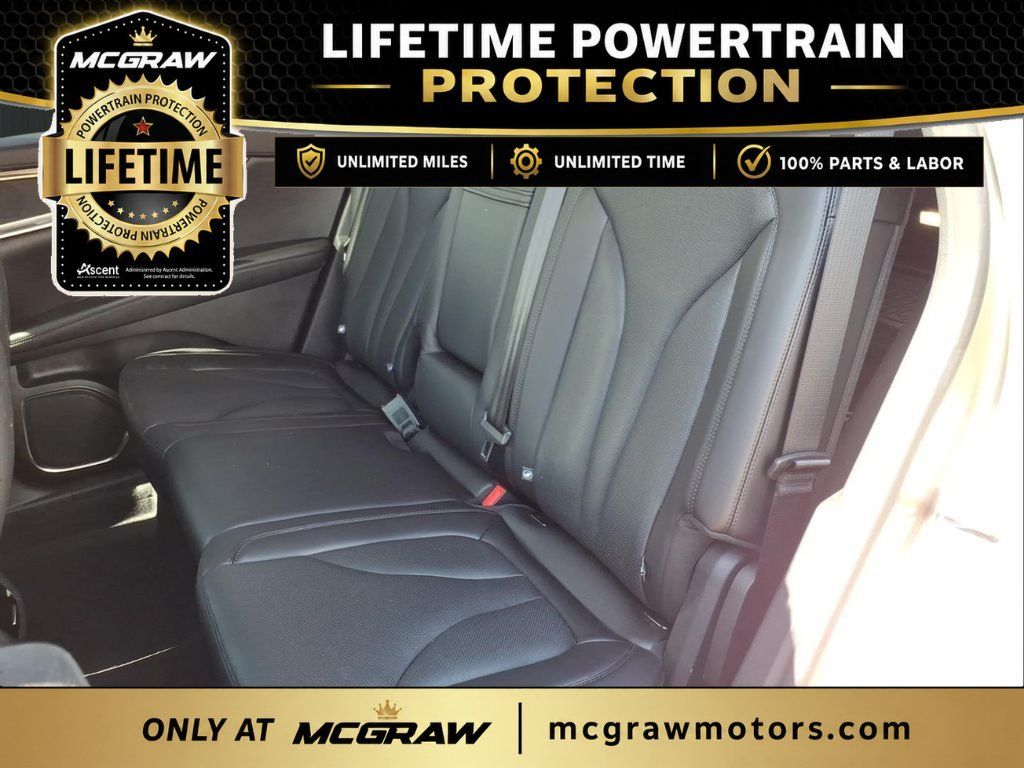 Used 2023 Lincoln Nautilus Reserve AWD/4WD image 16