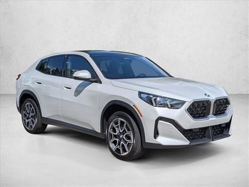 New 2026 BMW X2 xDrive28i w/ Convenience Package AWD/4WD image 6