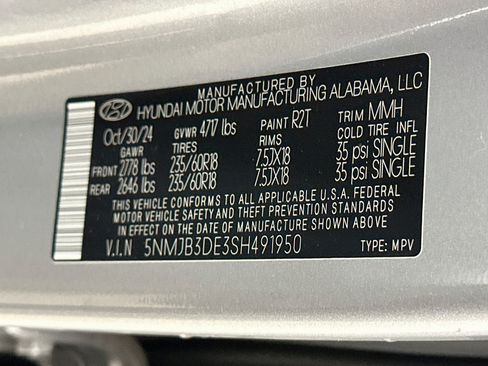 Used 2025 Hyundai Tucson SEL FWD image 12